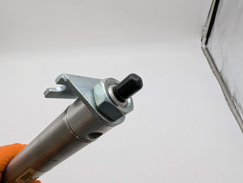 Speedaire 6W151 Air Cylinder 1-1/16" Bore 6" Stroke 250 PSI 4