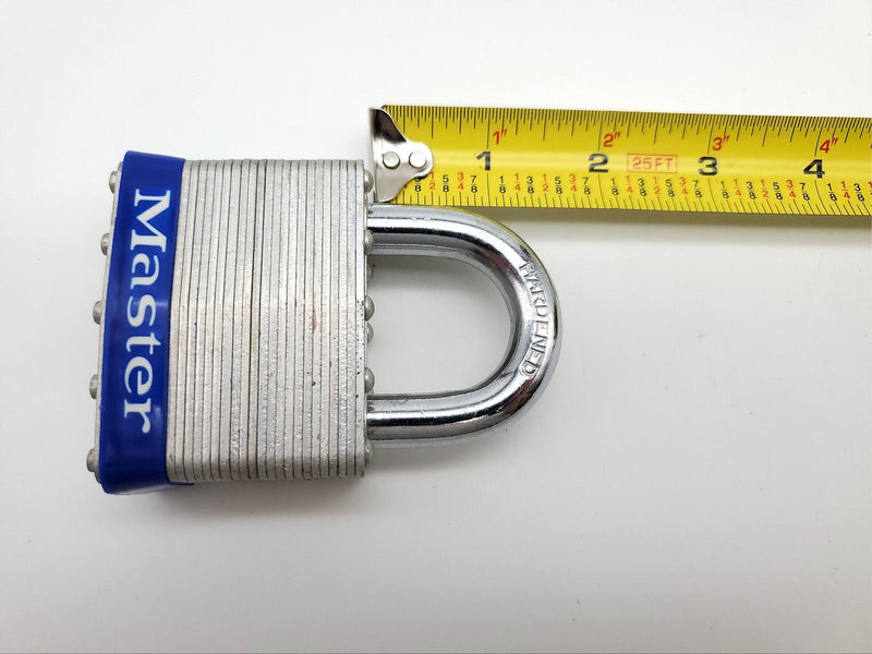 Master Lock No 15 Padlock 1-1/2" L x 0.42" D Shackle 2-1/2" Body USA Made NOS 7
