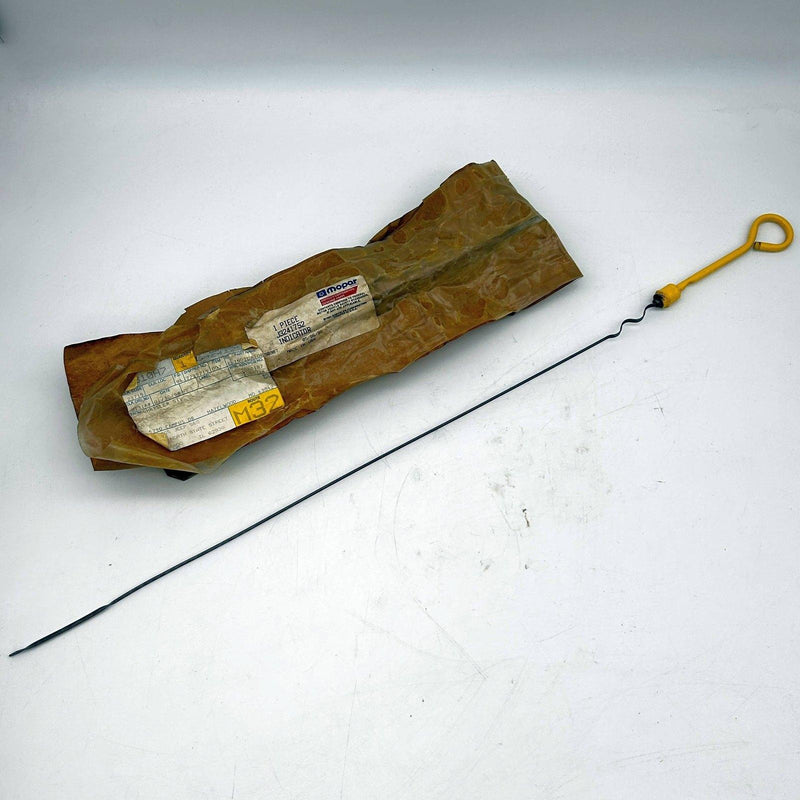 Mopar 3241752 Engine Oil Level Dipstick Indicator OEM NOS 83-86 Jeep Open