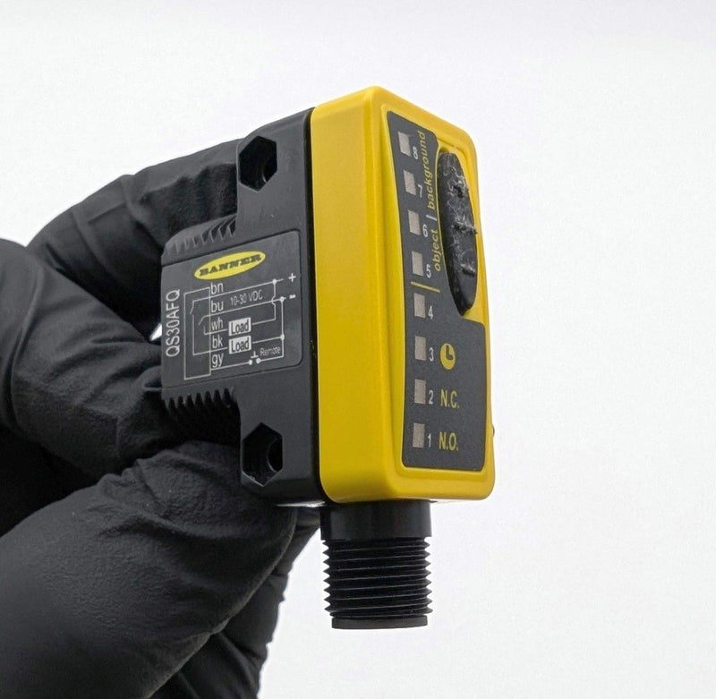 Banner Engineering QS30AFQ Photoelectric Proximity Sensor 50–300 mm Range 70381