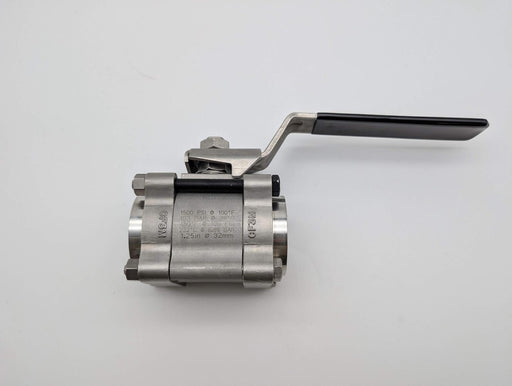 Whitey Swagelok SS-67TF20 1.25" FNPT Ball Valve 316 Stainless Steel 1500 PSIG 2