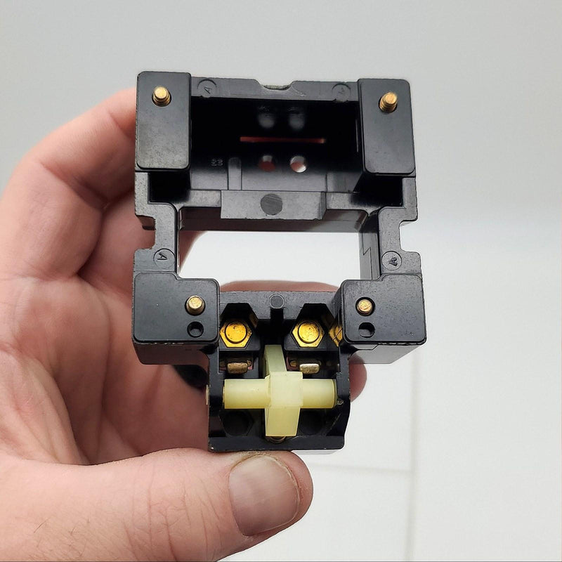 Allen Bradley Z-21128 Contactor Coil Cover Size 0 Series K NOS 2