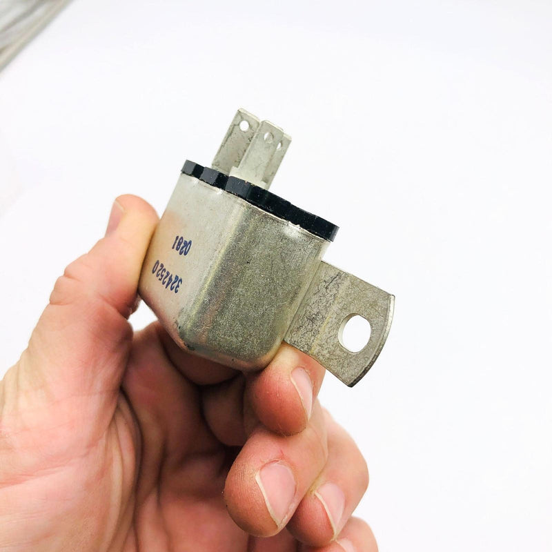 Mopar 3242520 Horn Relay OEM NOS for 72-74 Jeep CJ 5 CJ 7 SJ J Series Open