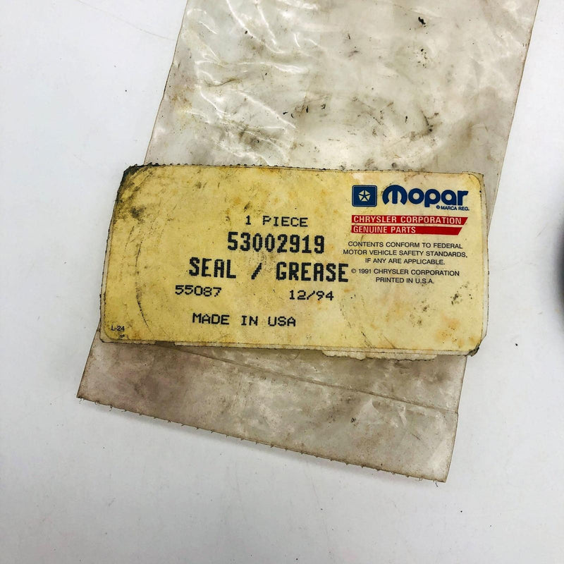 Mopar 53002919 Oil Seal for Front Brakes OEM NOS 1988-90 Jeep Cher Wag Com Open