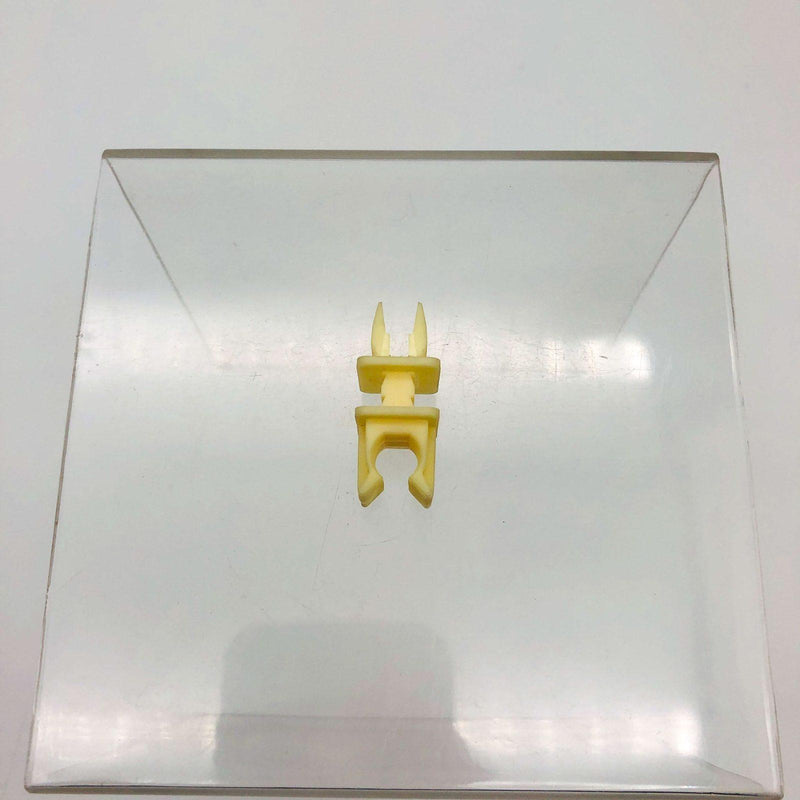 AMC Jeep 4007456 Retainer Clip for Hood Rod OEM NOS 88-90 Wrangler YJ Loose 9