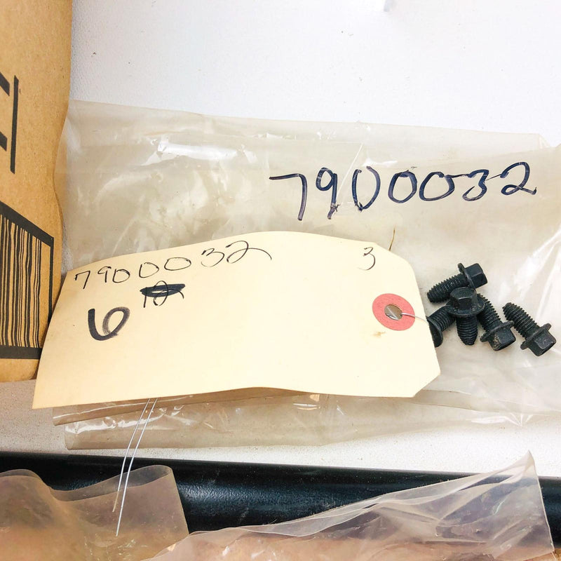 Snapper 7900032 Screw 7 mm x 1 x .550 Ab Point OEM NOS Replaced by 7900032YP 6