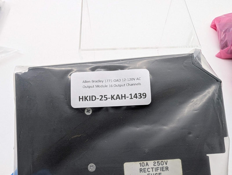 Allen Bradley 1771-OAD 12-120V AC Output Module 16 Output Channels 5