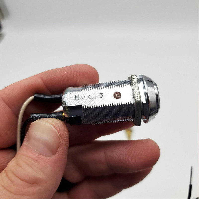 Ademco 2174-70 Shunt Lock Momentary Switch 1-3/8" L x 0.70" D Keyed 2415 w Leads 4