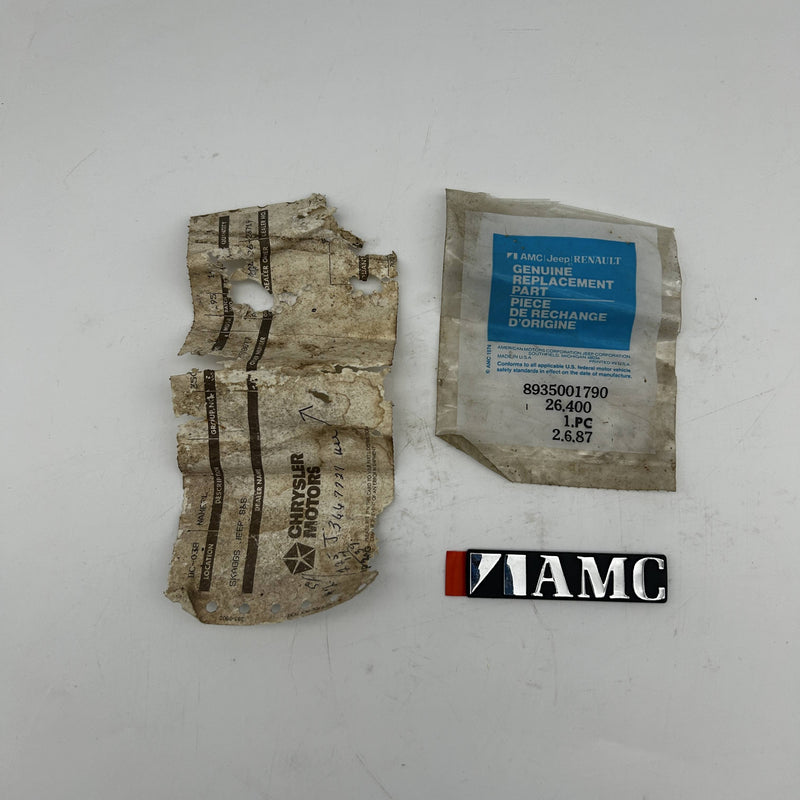 AMC Jeep 35001790 Nameplate Emblem Group 26.400 OEM New Old Stock NOS Open