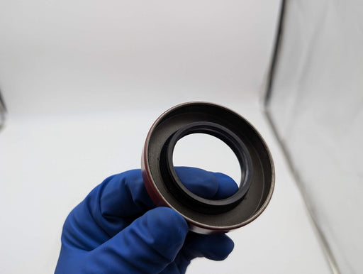 National 470596 Radial Shaft Seal 1.687" Bore 2.839" OD 0.469" Width NBR Lip 2