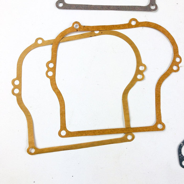 Briggs and Stratton 297615 Gasket Set Incomplete OEM NOS Replaced by 495603 11