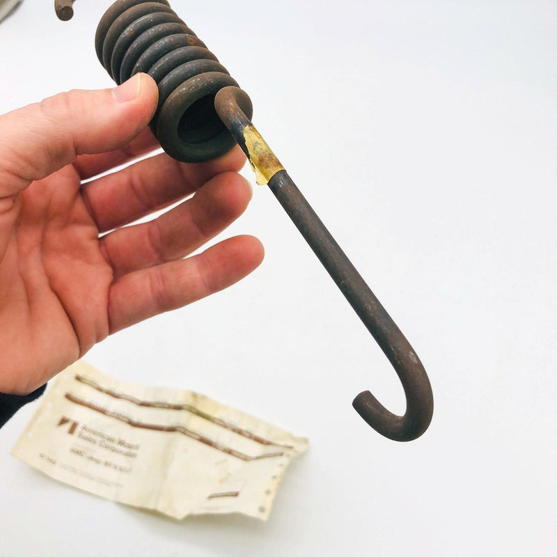 AMC Jeep 5357515 Spring for Pedal Clutch Linkage OEM NOS 1981-86 Cher Wag Loose 3