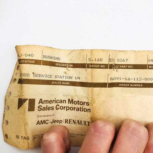 AMC Jeep 3210267 Bushing for Clutch Release Pivot Outer Plastic OEM NOS Loose 2