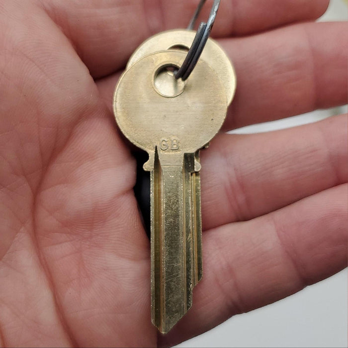 Yale 1802 Lock Cylinder Satin Chrome GB Keyway 6 Pin 0 Bitted Key in Knob 5