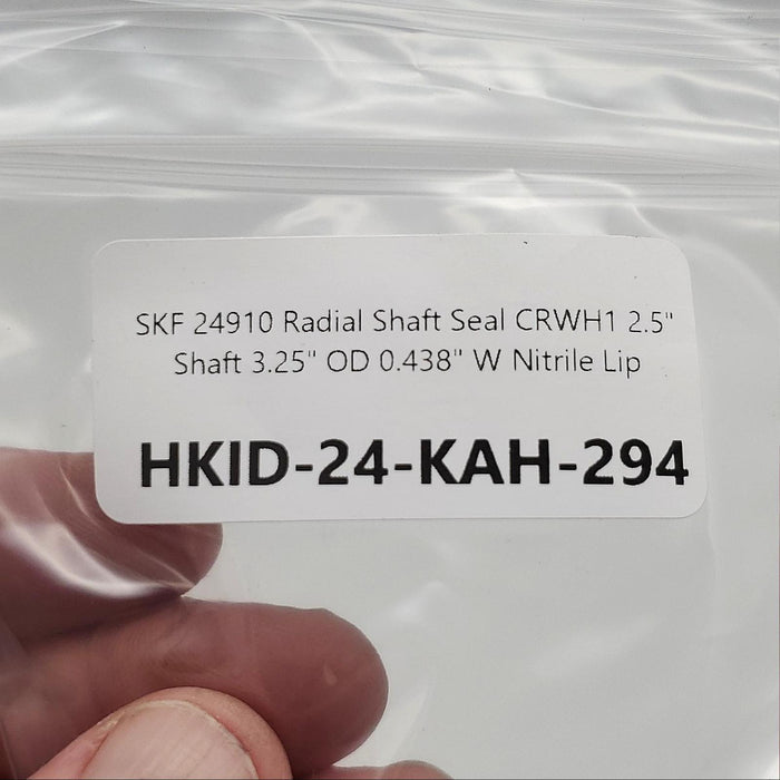 SKF 24910 Radial Shaft Seal CRWH1 2.5" Shaft 3.25" OD 0.438" W Nitrile Lip 4