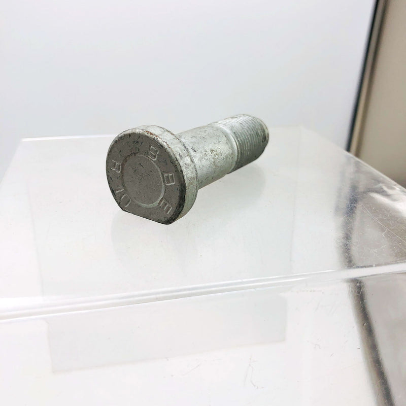 New Holland 44011089 Wheel Stud OEM New Old Stock NOS Loose No Pkg