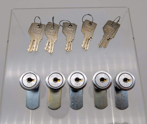 5x National Cam Locks 3/4" Length 5/8" Diam 1-1/4" L Straight Cam Keyed Alike 1