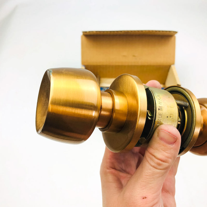 Yale Passage Closet Door Knob 5401 Brandywine US10 Satin Bronze New No Latch 3