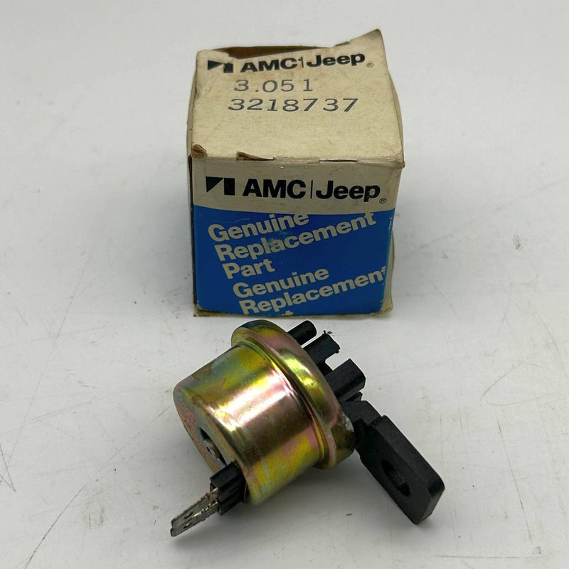 AMC Jeep 3218737 Solenoid Distributor Vacuum Control Valve OEM NOS Open 1