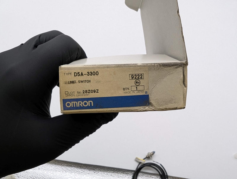 Omron D5A-3300 High Precision Limit Switch M8 Thread 1 Meter Len 1 Micron 0.98 N