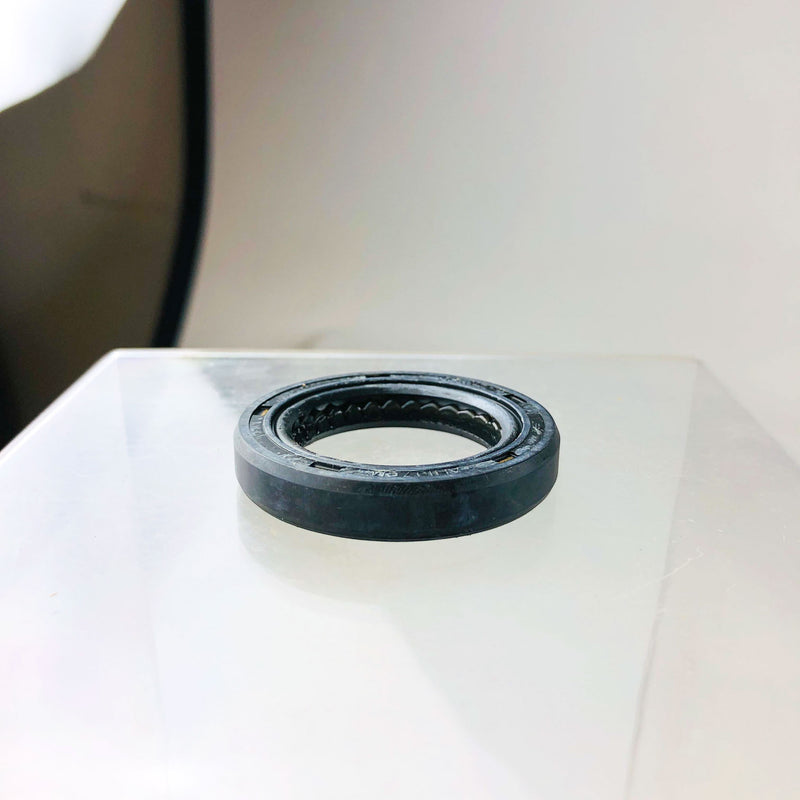 Mopar 83506045 Retainer Seal for Transmission OEM NOS 1994-96 Jeep 4 Cyl 5 Spd 7