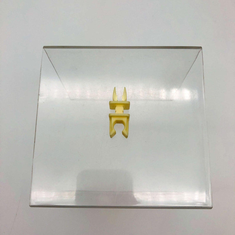 AMC Jeep 4007456 Retainer Clip for Hood Rod OEM NOS 88-90 Wrangler YJ Loose 8