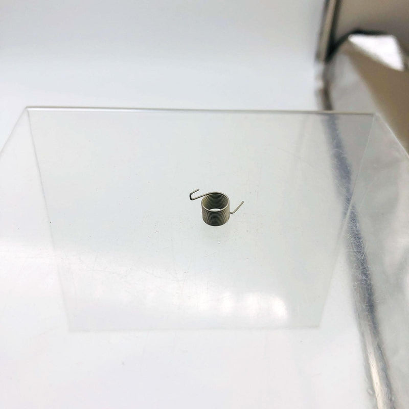 Tecumseh 631767 Throttle Return Spring OEM New Old Stock NOS Loose No Pkg 5