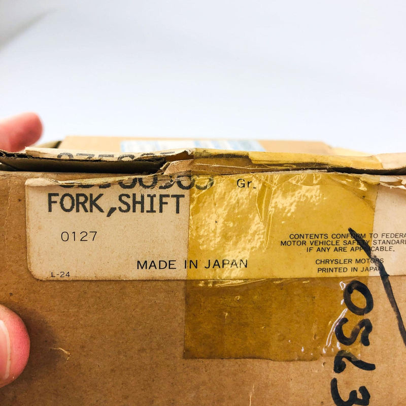 Mopar 83500563 Synchronizer Sleeve Fork New Design AX-4 AX-5 OEM NOS Jeep 81-86 10