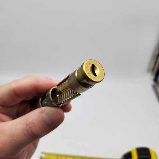 Schlage 21-006 Knob Keyway Cylinder Satin Brass A Series Locksets No Pins 1