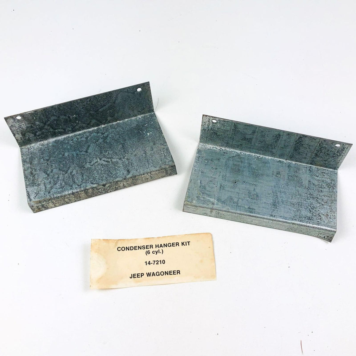 Jeep Wagoneer Condenser Hanger Kit 14-7210 6-Cycle OEM NOS — HKResale