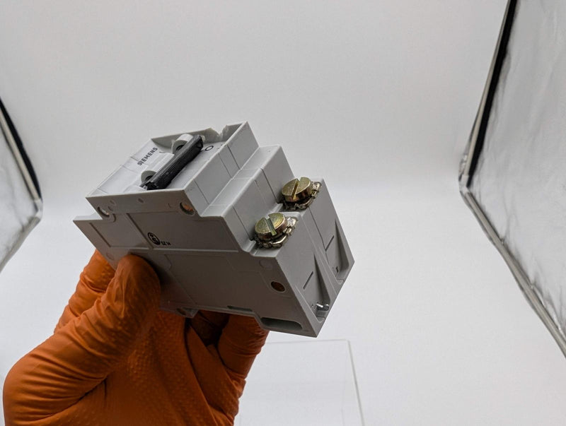 Siemens 5SN2-NG2A Circuit Breaker 2A 220/240V Double Pole MCCB 3
