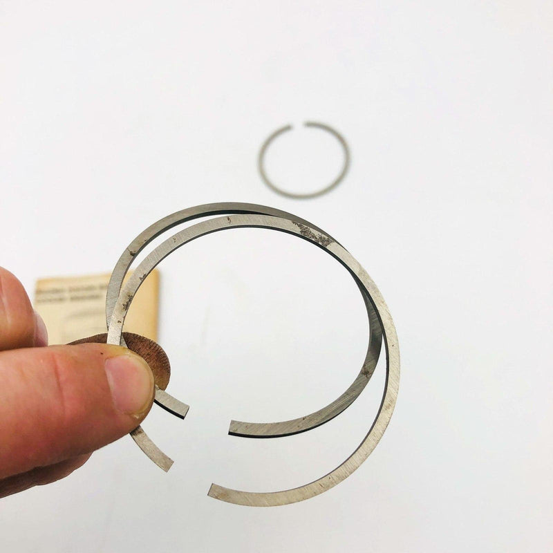 McCulloch 28451 Piston Ring Set Standard for Chainsaw OEM New Old Stock NOS Open 3