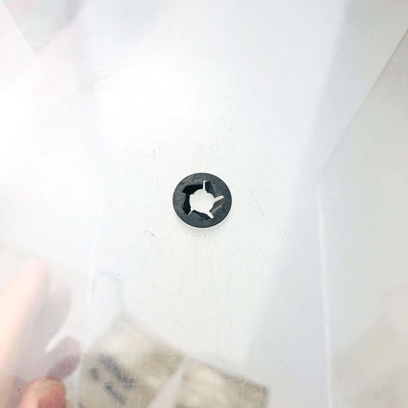 Simplicity 1960518 Push Nut Pal 1/4 OEM NOS Replcd by 703826 Loose 8