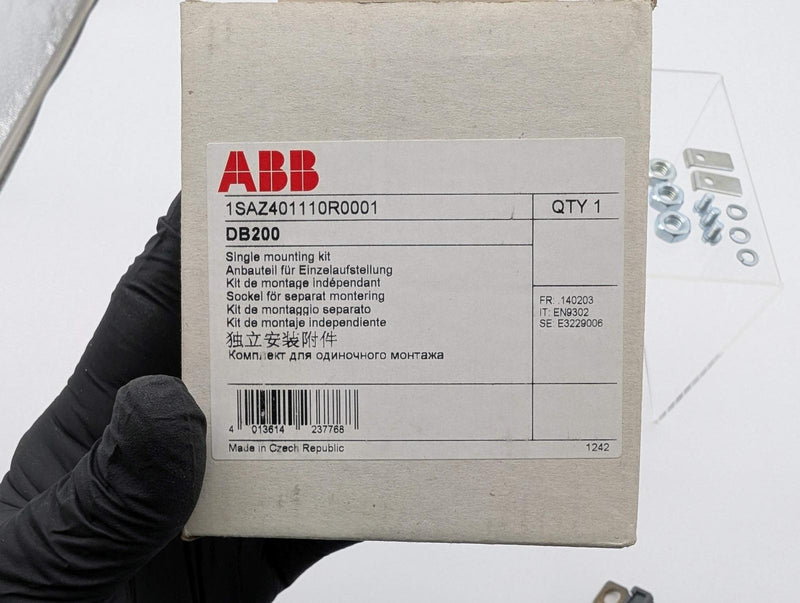 ABB DB200 Relay Mounting Kit for TA110DU / TA200DU Overload Relays 5