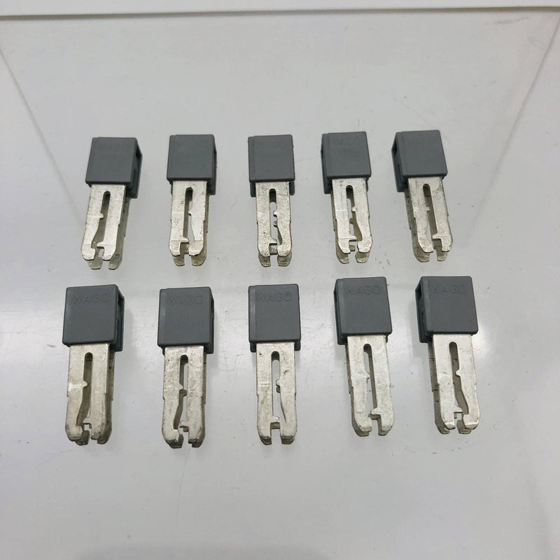10x WAGO 281-402 Insulated Jumper Adjacent 32Amp 6mm W x 8mm H x 23.7mm D Gray 3