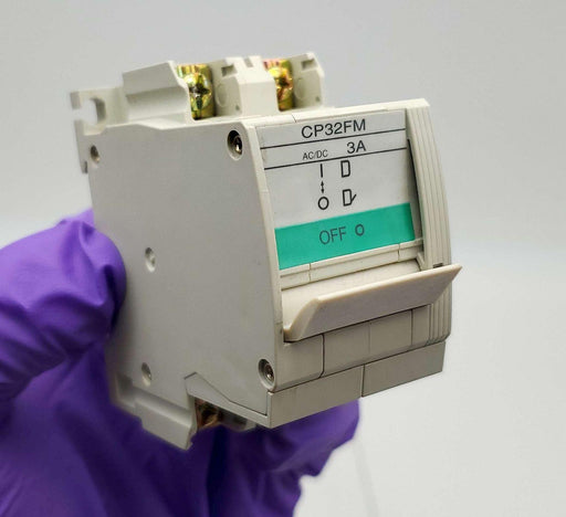 Fuji CP32FM/3 Circuit Protector 3A 250V 2 Pole CP32FM-M003 1