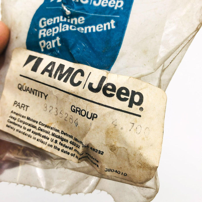 AMC Jeep 3236284 Delay Valve for Emission Controls OEM NOS 81-86 Wrangler Sealed 9