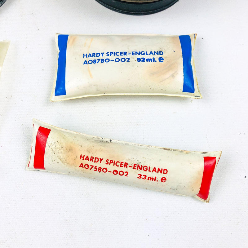 Mopar 83500495 Axle Seal Kit Front Outer OEM NOS for Jeep England Hardy Spicer 8