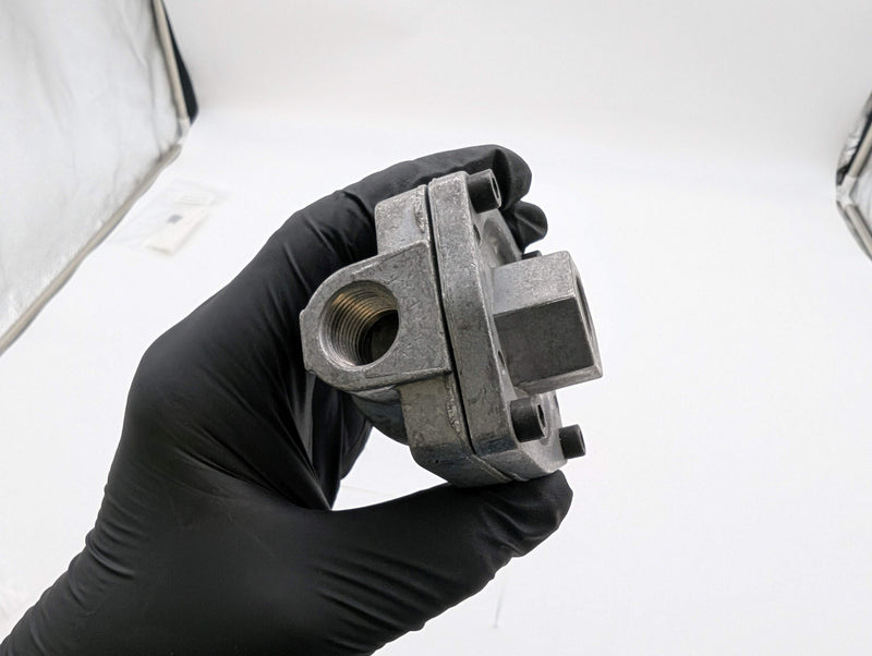 Parker 0R37B 3/8" Quick Exhaust Valve 3 NPTF Ports Cast Aluminum Nitrile Seal