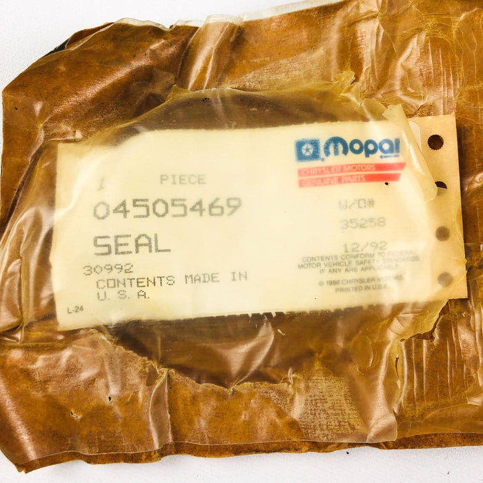 Mopar 04505469 Oil Seal for Rear Clutch Piston OEM New NOS Dodge 1500 / 2500 6