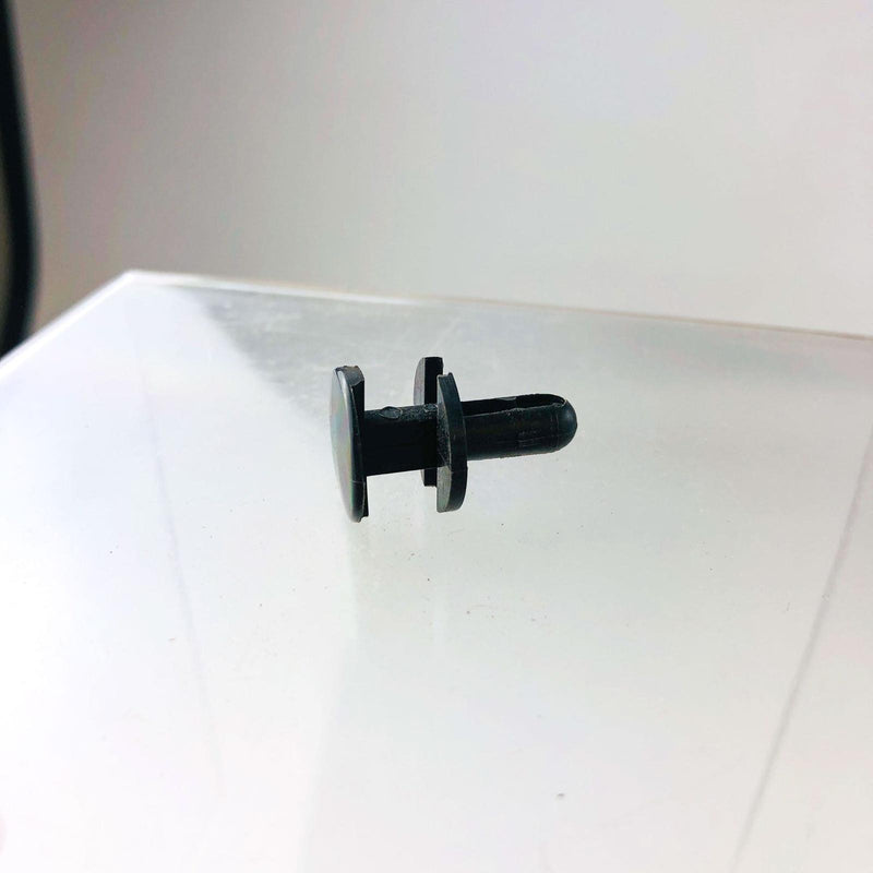 Ariens Gravely 050089 Fastener Plastic OEM NOS Replaced by 07518900