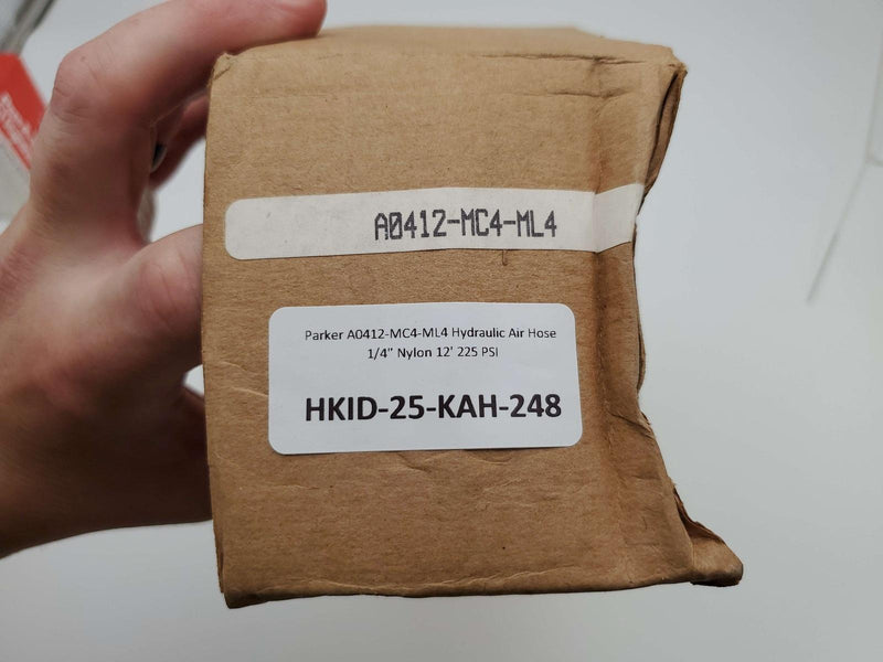 Parker A0412-MC4-ML4 Hydraulic Air Hose 1/4" Nylon 12' 225 PSI 4