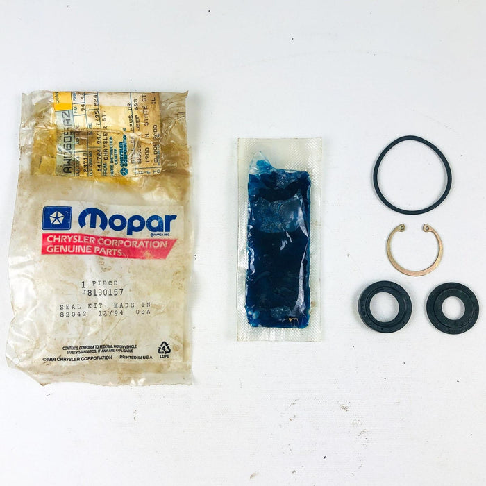 Mopar J8130157 Steering Gear Seal Kit OEM NOS 81-86 XJ Che Wag Com w Power 1