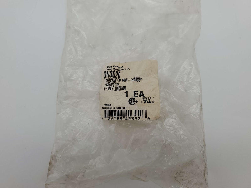 Woodhead DN3020 DeviceNet 5 Pole Drop Tee Female to Male Splitter 600V IP67 6