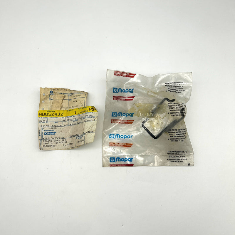 Mopar 3698292 E Spring OEM New Old Stock NOS For Jeep 2