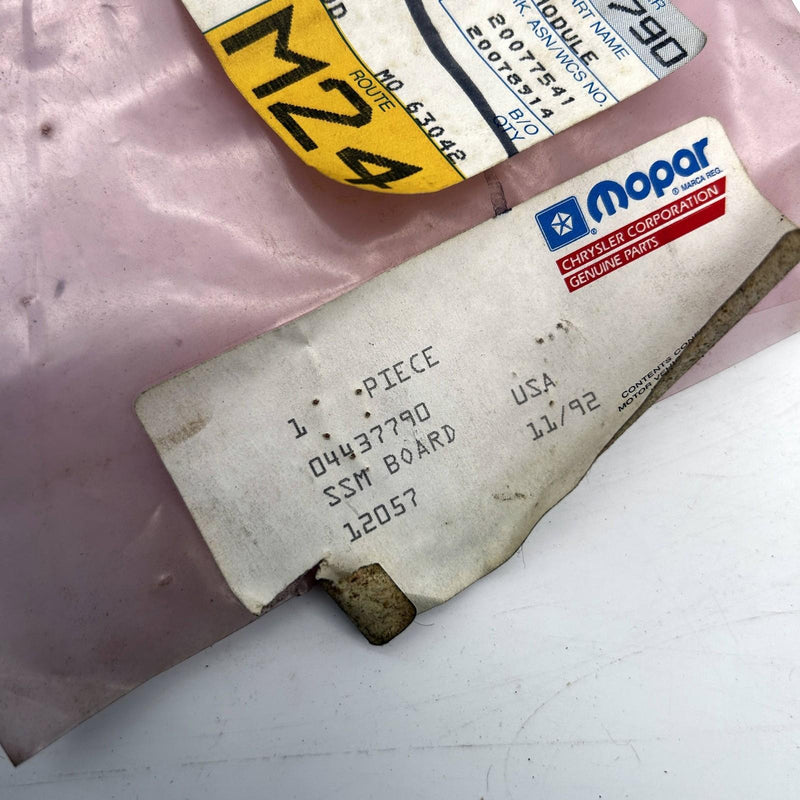 Mopar 4437790 Module Speed Sendor Sensor OEM New Old Stock NOS Open 4