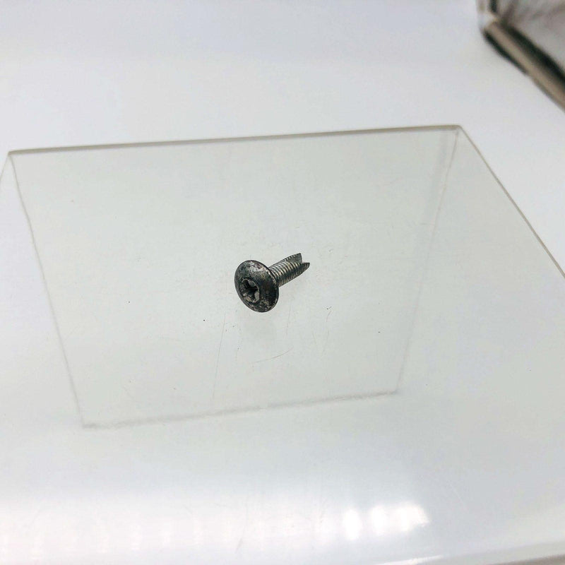 AMC Jeep 4004167 Screw for Power Supply Inverter Bracket OEM NOS 81-86 CJ 5-8 8