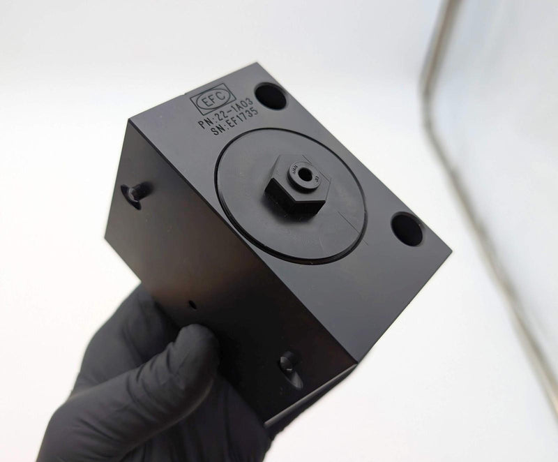 EFC 22-1A03 Regulator Block w/ Fluid Out 4mm Push Lock Fitting for Color Changer