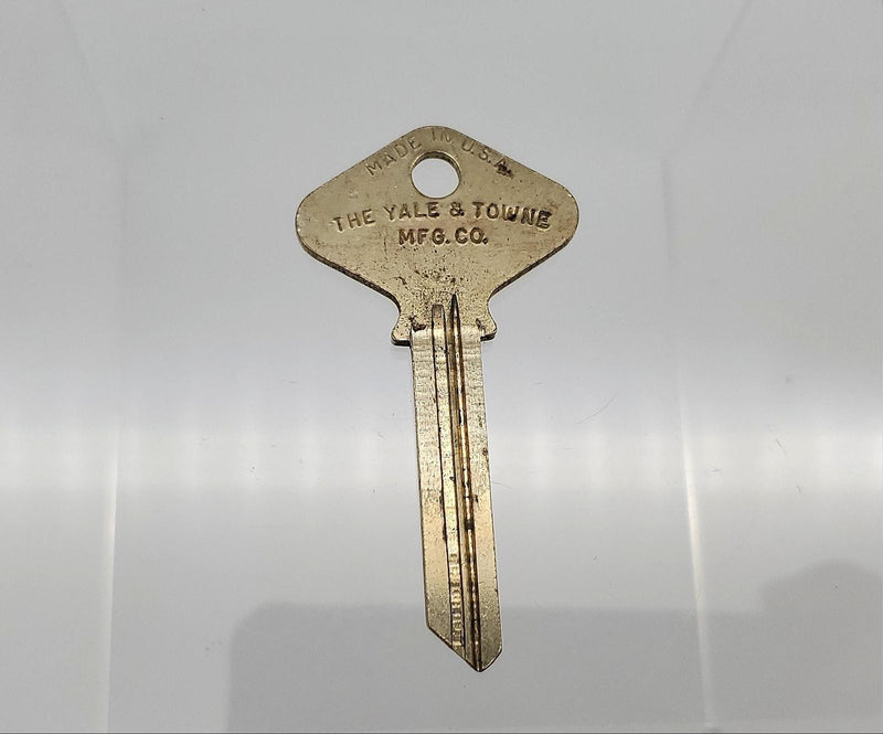 1x Yale FN211 GK Key Blanks Hotel Motel GK Keyway Nickel Silver 7-3/4 Pin NOS 1