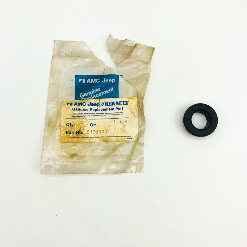 AMC Jeep 8134400 Grommet Valve Cover OEM NOS Open 8